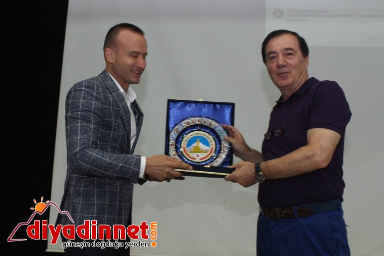 Okul Yöneticilerinin Mesleki Gelişim Programı5