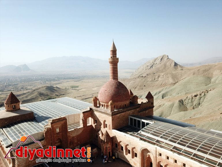 235 yıldır tarihe ışık tutan saray: İshakpaşa - AĞRI 15