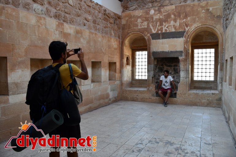 235 yıldır tarihe ışık tutan saray: İshakpaşa - AĞRI 5