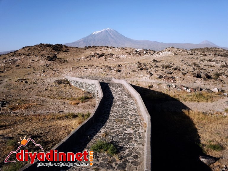 Tarihi Alaca Köprü yıllara meydan okuyor - AĞRI 4