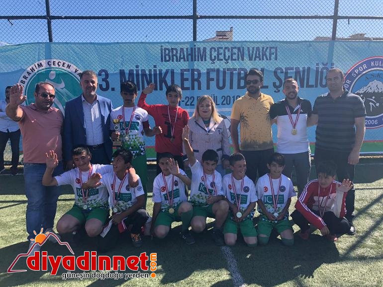 Minikler Futbol Şenliği sona erdi5