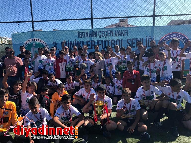 Minikler Futbol Şenliği sona erdi6