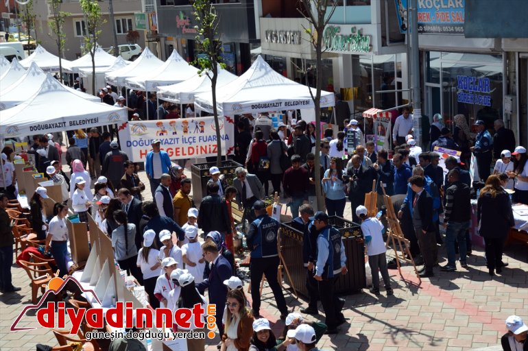 Öğrencilerine gönül verince global öğretmen oldu5