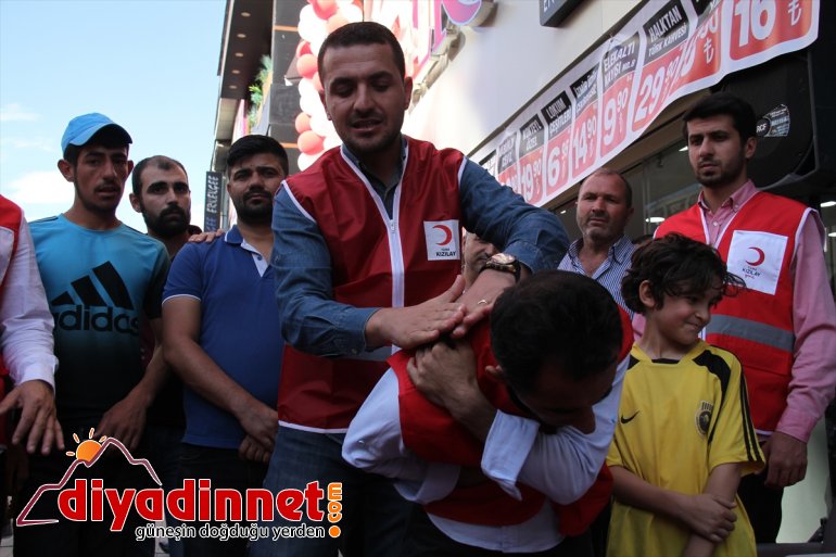 Türk Kızılay gönüllülerinden vatandaşlara eğitim4