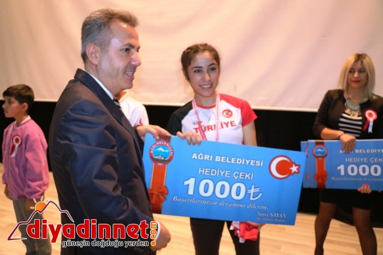 ağrı cumhuriyet bayramı koşusu11