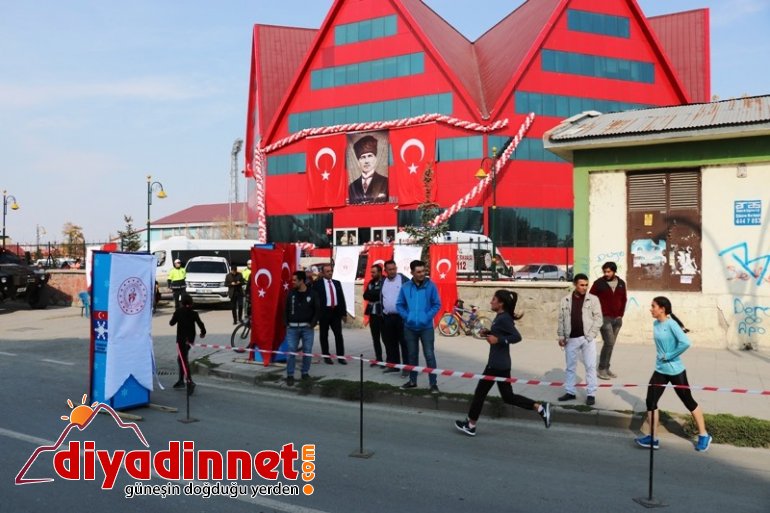 ağrı cumhuriyet bayramı koşusu6