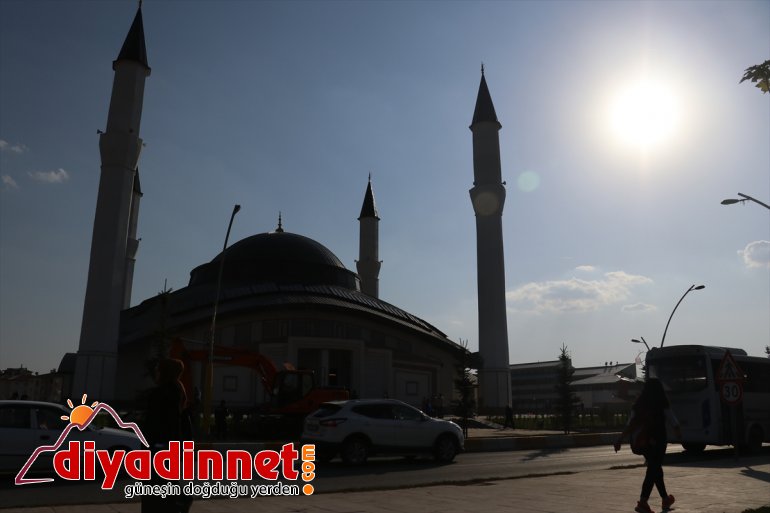 Ağrı Ulu Cami ibadete açıldı - AĞRI2