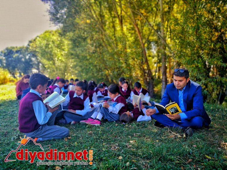 Ağrı’da Öğrenciler Kitap Okuyor, Fidanlar Hayat Buluyor