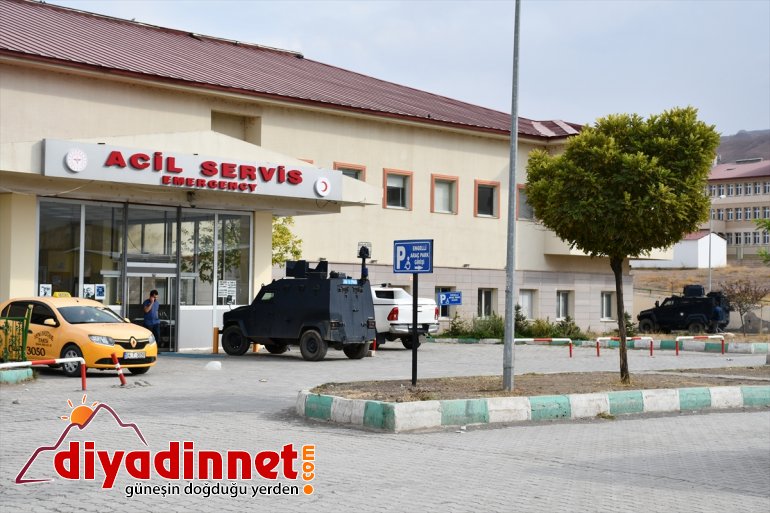 Ağrı'da zırhlı araca roketatarlı saldırı