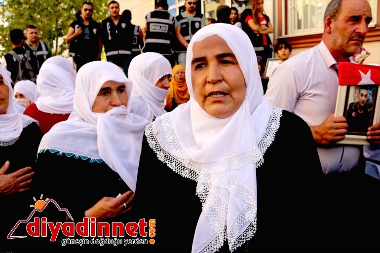 Ağrılı annelerden Diyarbakır annelerine destek ziyareti14