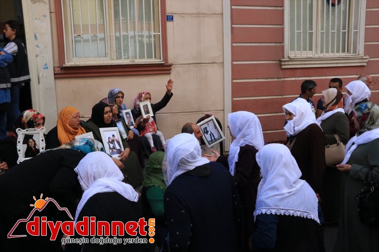 Ağrılı annelerden Diyarbakır annelerine destek ziyareti4