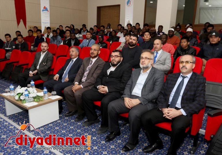 AİÇÜ Rektörü Karabulut yabancı öğrencilerle buluştu