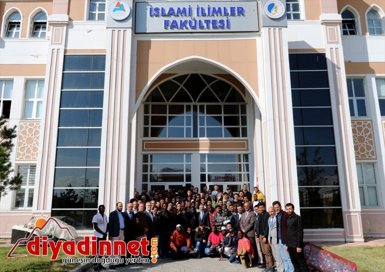 AİÇÜ Rektörü Karabulut yabancı öğrencilerle buluştu6
