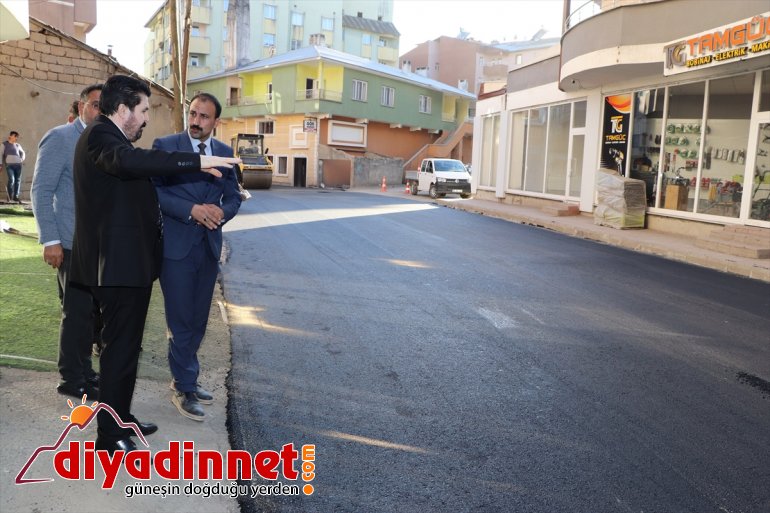 Başkan Sayan, asfalt çalışmalarını denetledi