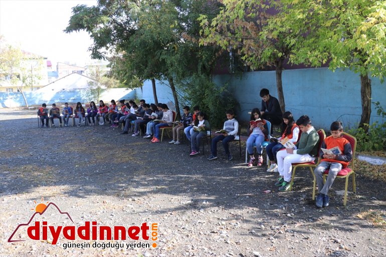 Canlar Okuyor Fidanlar Hayat Buluyor - AĞRI2