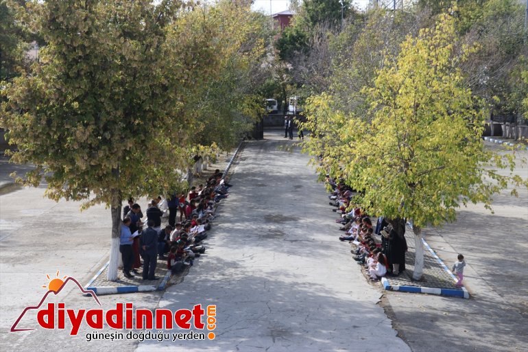 Canlar Okuyor Fidanlar Hayat Buluyor - AĞRI12