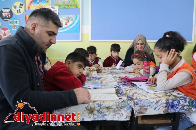 Canlar Okuyor Fidanlar Hayat Buluyor - AĞRI5