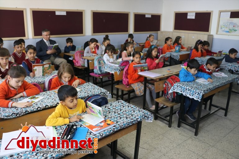 Canlar Okuyor Fidanlar Hayat Buluyor - AĞRI9