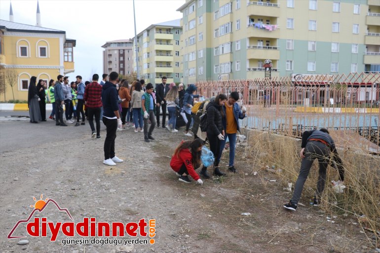 Gönüllüler farkındalık için temizlik yaptı - AĞRI2