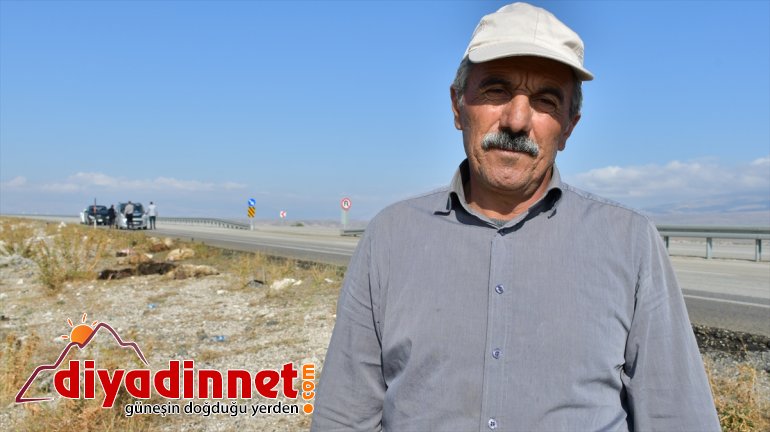 Hafif ticari aracın çarptığı sürüdeki 40 küçükbaş hayvan telef oldu2