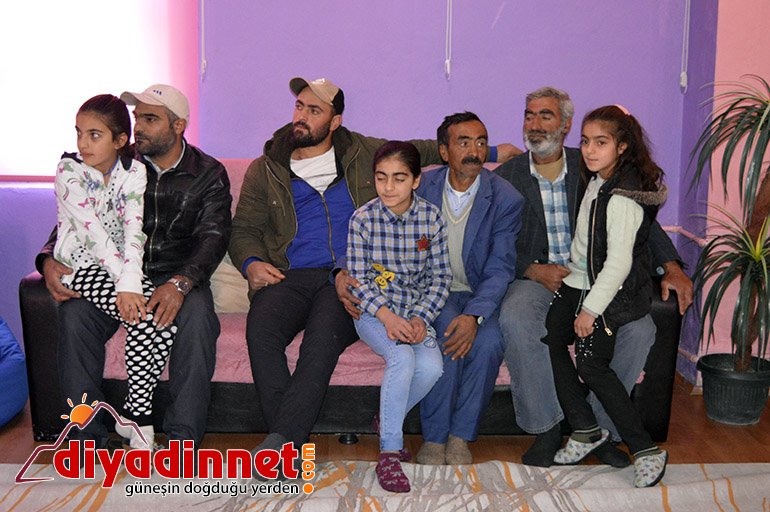 Ağrı da Veliler öğrencilere misafir oluyor3