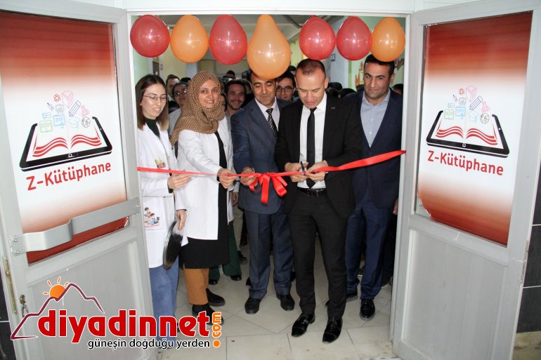 Ağrı Mehmet Akif Ersoy Ortaokulunda kütüphane açılışı