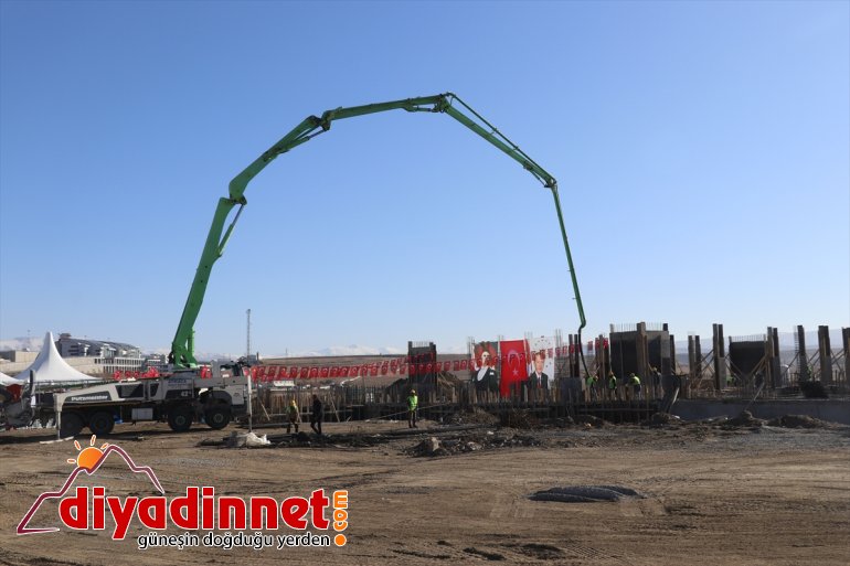 Ağrı'da yapılacak fizik tedavi hastanesinin temeli atıldı