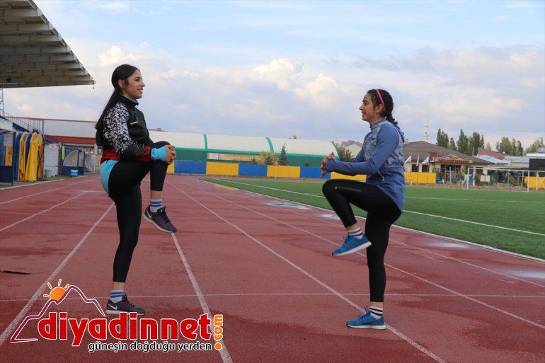 Ağrılı atlet Aslı'nın ekran başından pistlere uzanan başarısı