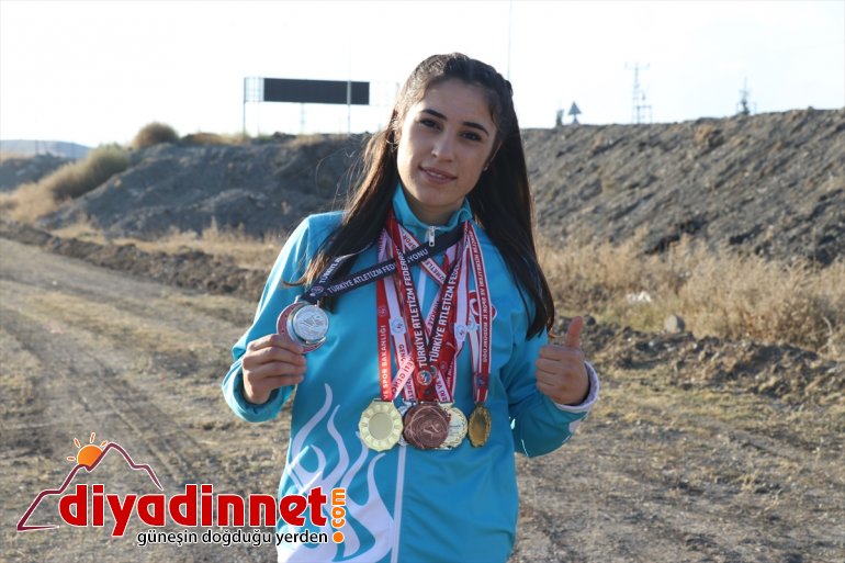 Ağrılı atlet Aslı