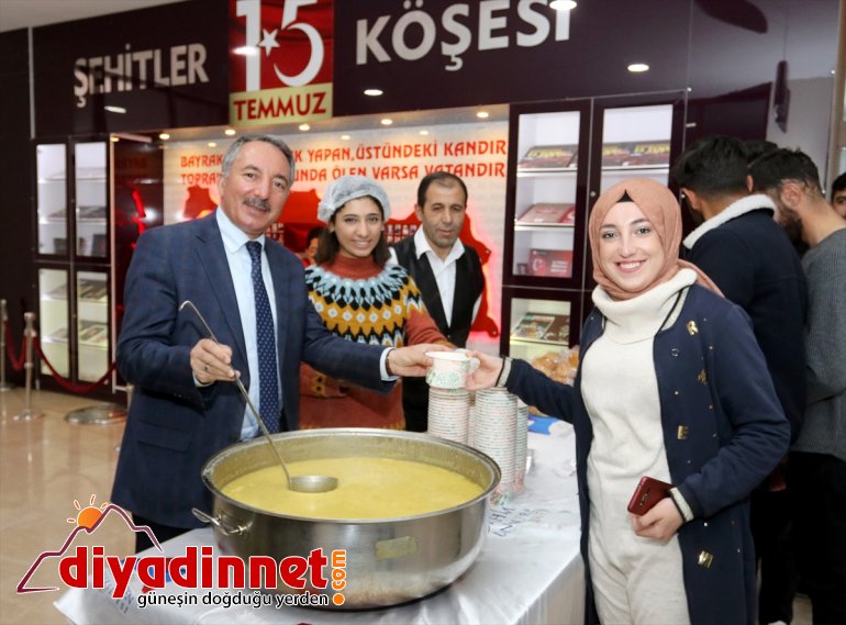 AİÇÜ’de sınavlara hazırlanan öğrencilere çorba ikramı2
