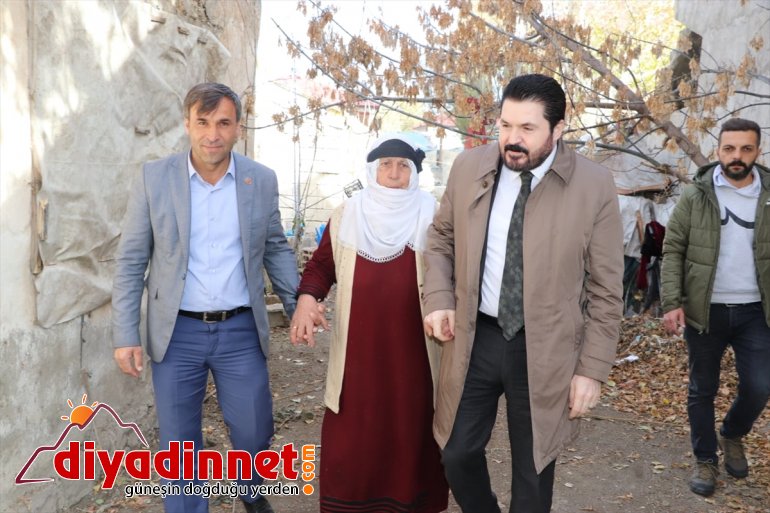 Başkan Sayan yaşlı kadının ev hayalini gerçekleştirecek2