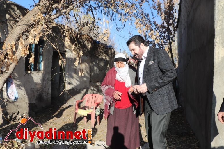 Başkan Sayan, yaşlı kadının ev hayalini gerçekleştirmek için çalışmalara başladı3