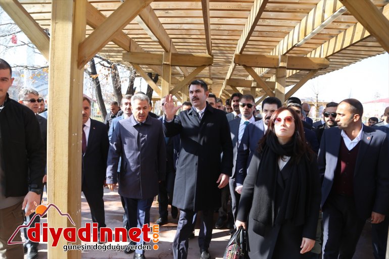 Çevre ve Şehircilik Bakanı Kurum Ağrı