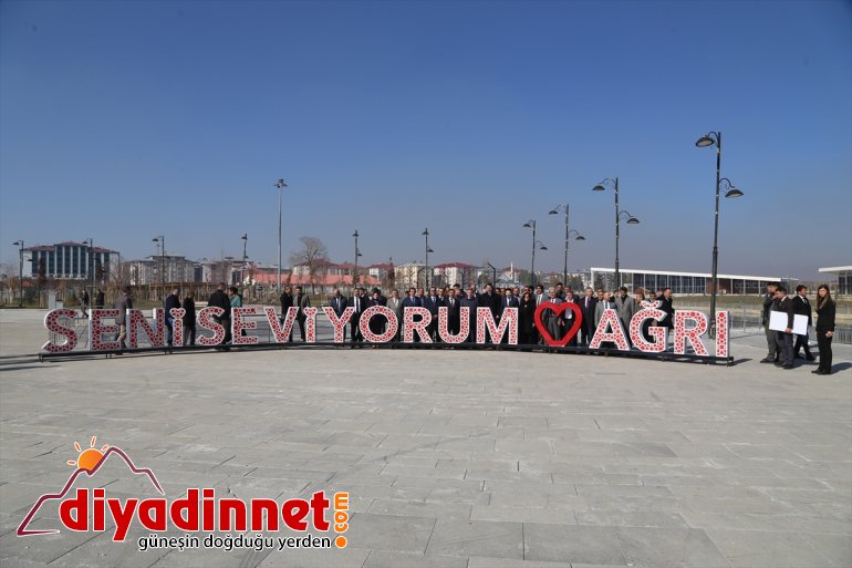 Çevre ve Şehircilik Bakanı Kurum Ağrı