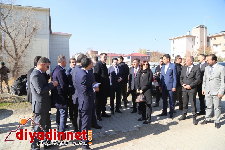 Çevre ve Şehircilik Bakanı Kurum Ağrı