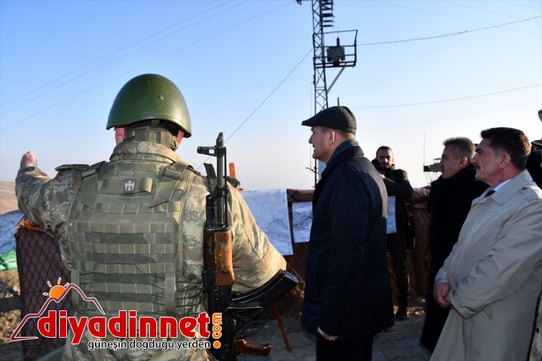 İçişleri Bakanı Soylu, İran sınırında incelemelerde bulundu (2) - AĞRI1