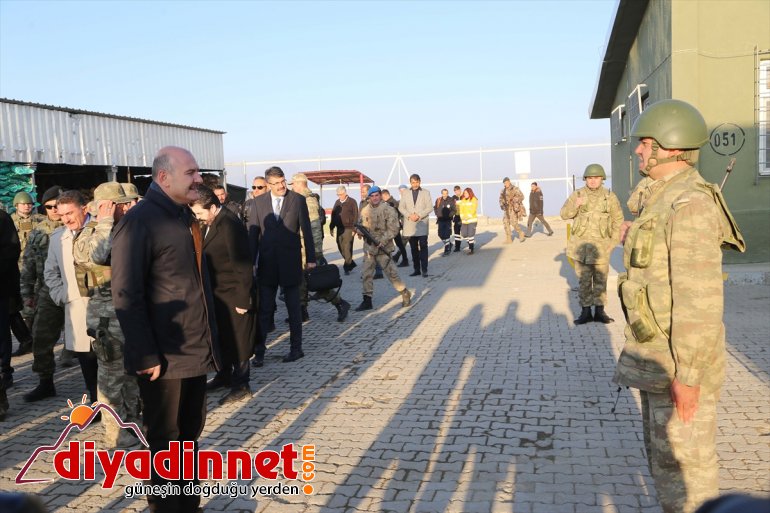 İçişleri Bakanı Soylu, İran sınırında incelemelerde bulundu (2) - AĞRI1