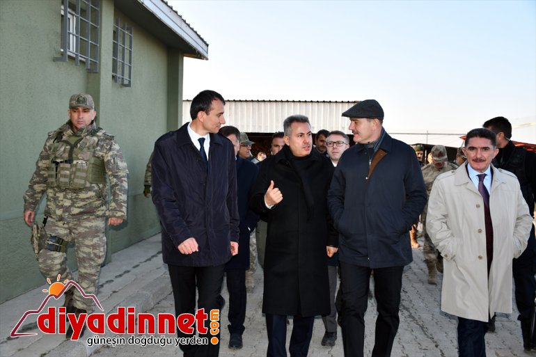 İçişleri Bakanı Soylu, İran sınırında incelemelerde bulundu (2) - AĞRI8