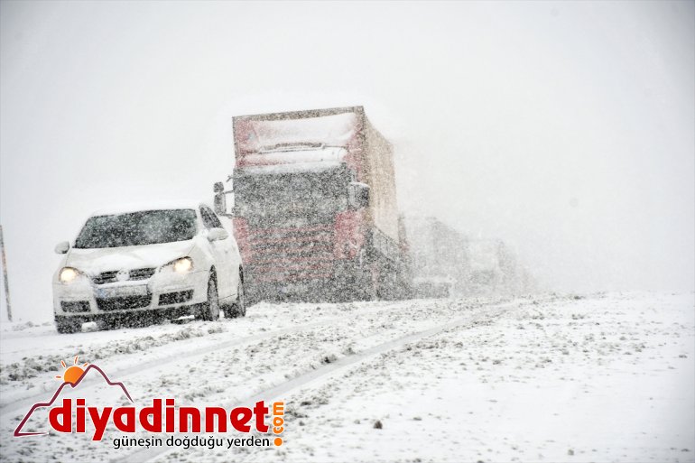 Kar yağışı Tendürek Geçidi
