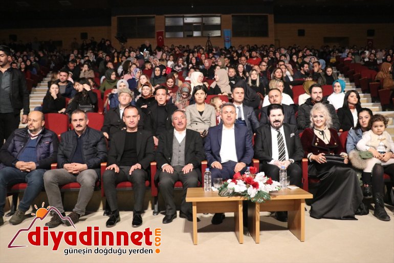 Öğretmenler konserde eğlenerek stres attı - AĞRI 1