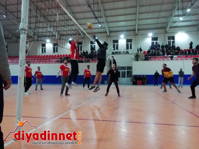 Patnos’ta voleybol turnuvası düzenlendi6