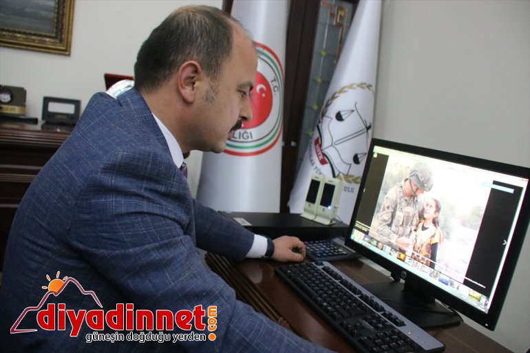 Ağrı Cumhuriyet Başsavcısı Turgut, AA'nın 'Yılın Fotoğrafları' oylamasına katıldı