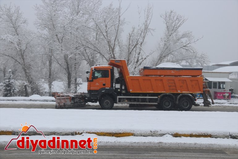 Ağrı da köy yolu ulaşıma kapalı5