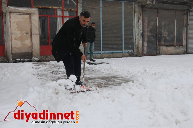 Ağrı da köy yolu ulaşıma kapalı6