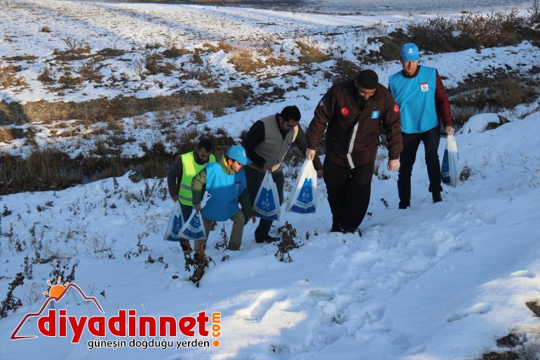 Ağrılı gönüllüler yaban hayvanları için seferber oldu4