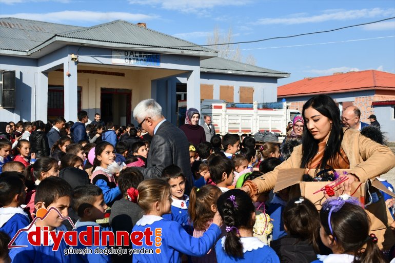 Ağrılı iş adamları öğrenim gördükleri köy okulu için seferber oldu7