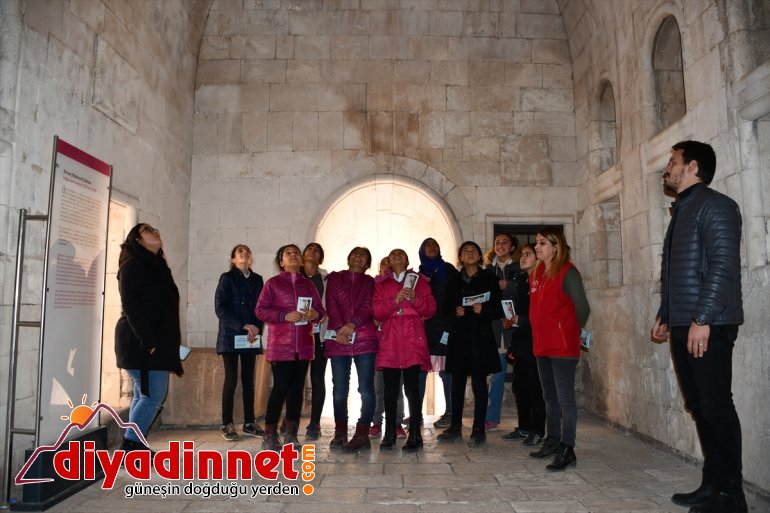 Ağrılı kız çocukları başarılarını İshak Paşa Sarayı