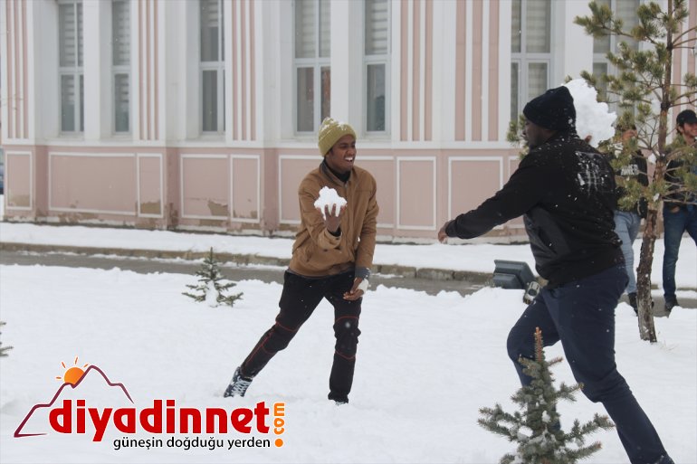 Karla ilk kez Ağrı