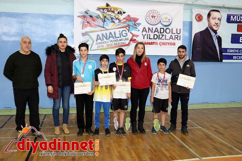 Ağrı da Analig Badminton grup müsabakaları sona erdi10