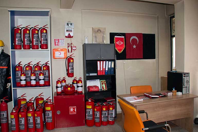 ağrı yangın tüpü dolumu ve söndürme cihazları4